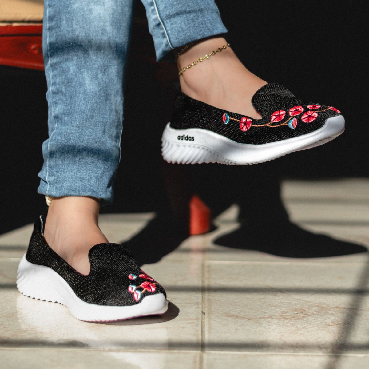 Tenis Confort Adidas - PROMO DE LANZAMIENTO - VÁLIDA HASTA EL 20/03 (ENVIO GRATIS)